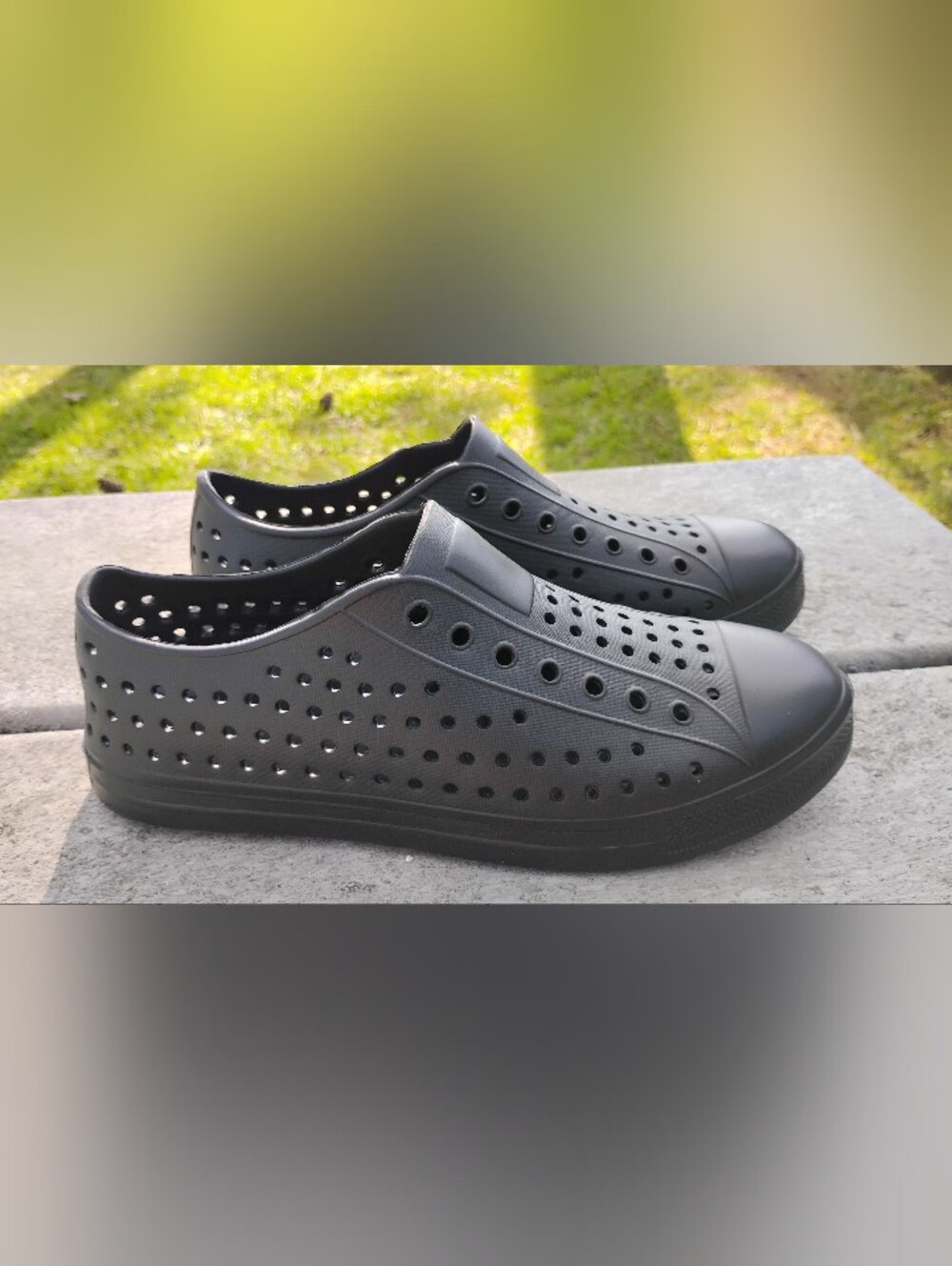Silicone Plastic Water Resistant Water Shoes Water Resistant Sneaker Women 9 NEW